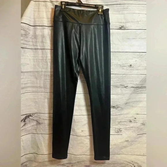 Wild fable black pleather leggings - Picture 1 of 4